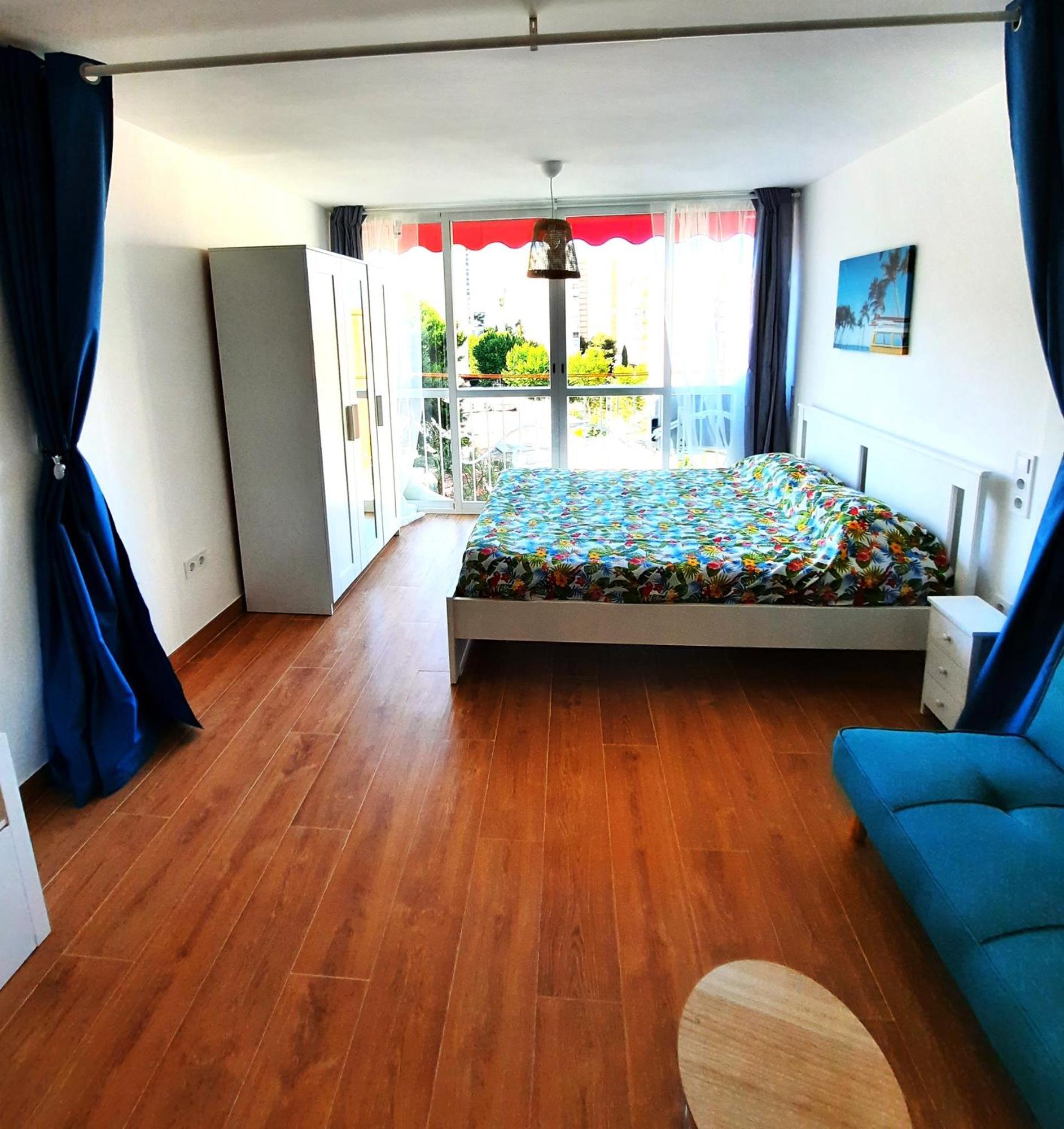 Playmon Holiday Apartment Benidorm Exterior foto